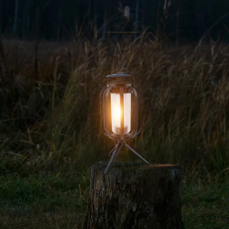 Solcelle- og USB-opladelig LED-lanterne med flammeeffekt