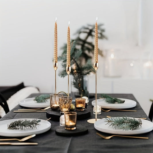 Guldfarvede Lysestager i Metal - Elegant og Moderne Design