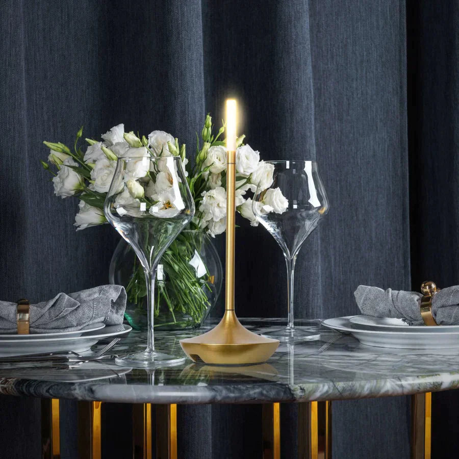 Stilfuld Bordlampe med Justerbart LED Lys og Genopladelig Batteri
