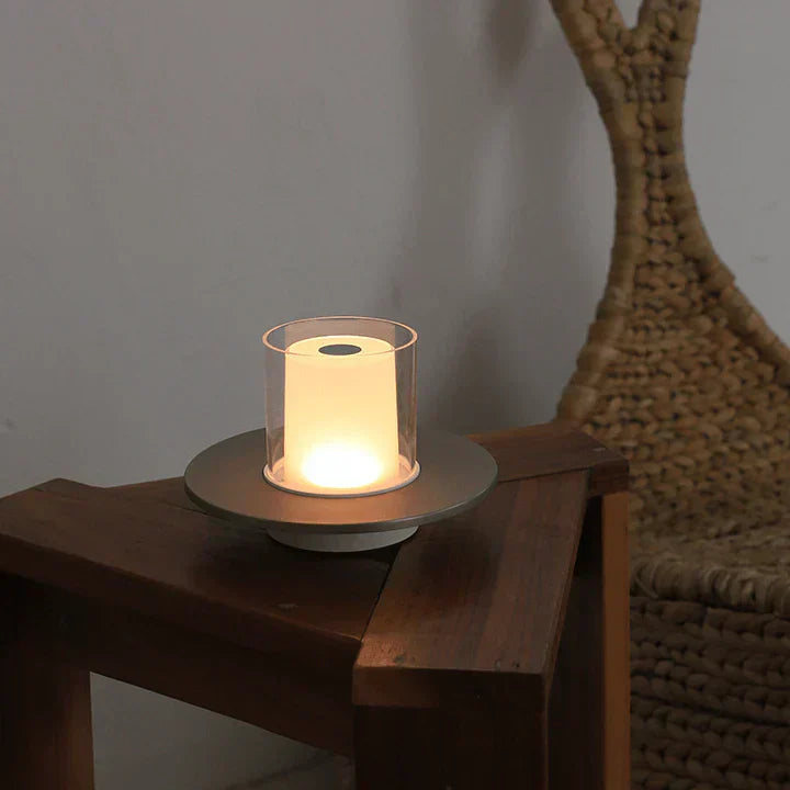 Sikker LED Bordlampe med Ægte Stearinlysglød