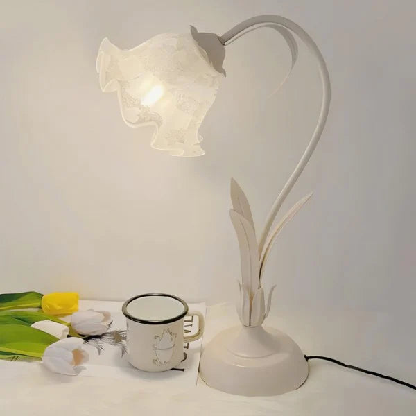 Blommande Vintage Bordslampa - Justerbar Elegans