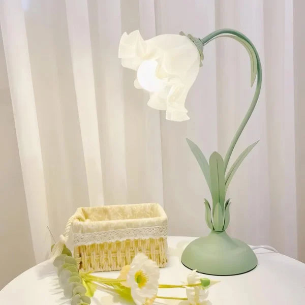 Blommande Vintage Bordslampa - Justerbar Elegans