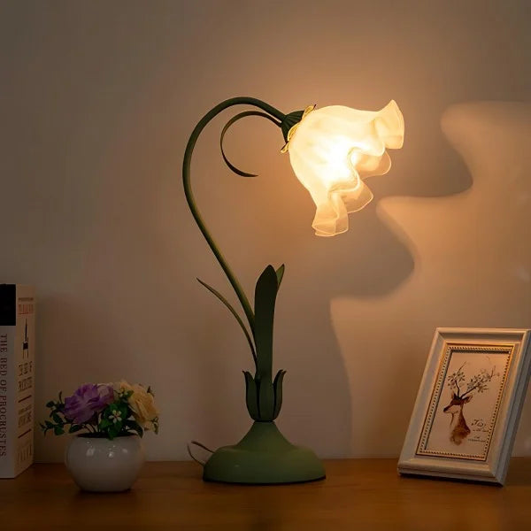 Blommande Vintage Bordslampa - Justerbar Elegans