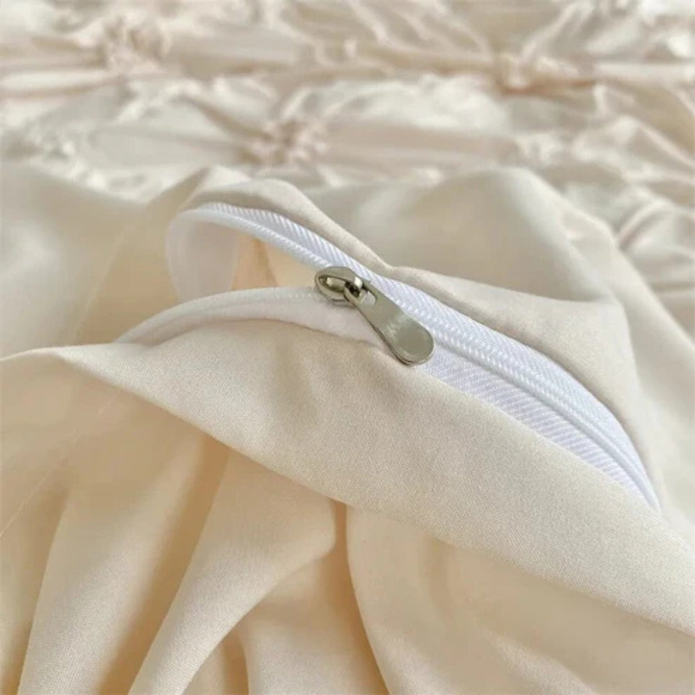 Elegant Sengetøjssæt i Mikrofiber med Plisseret Design