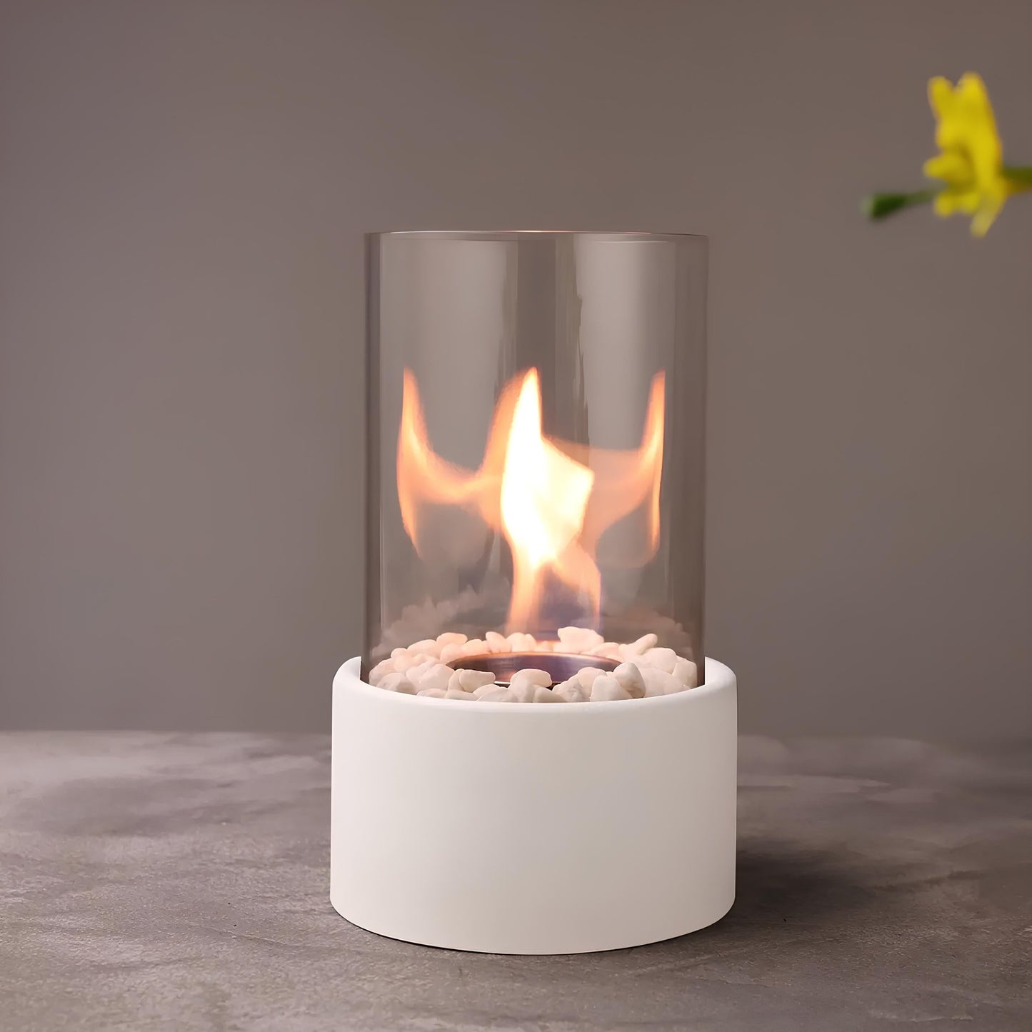 Elegant oljelampa i glas för en stilfull inomhusatmosfär