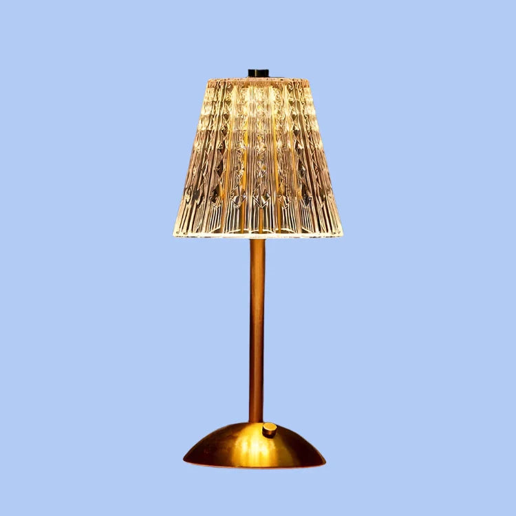 Krystallampe med USB-opladning og elegant design