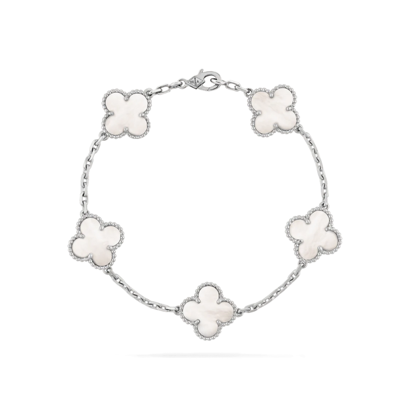 Elegante Armbånd med Tidøs Charme og Raffineret Design