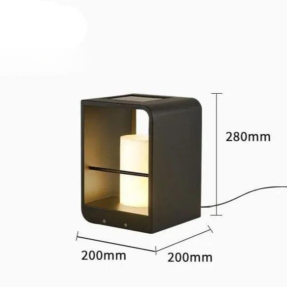 Solcells-LED Trädgårdslampa – Vattentät och Elegant Belysning