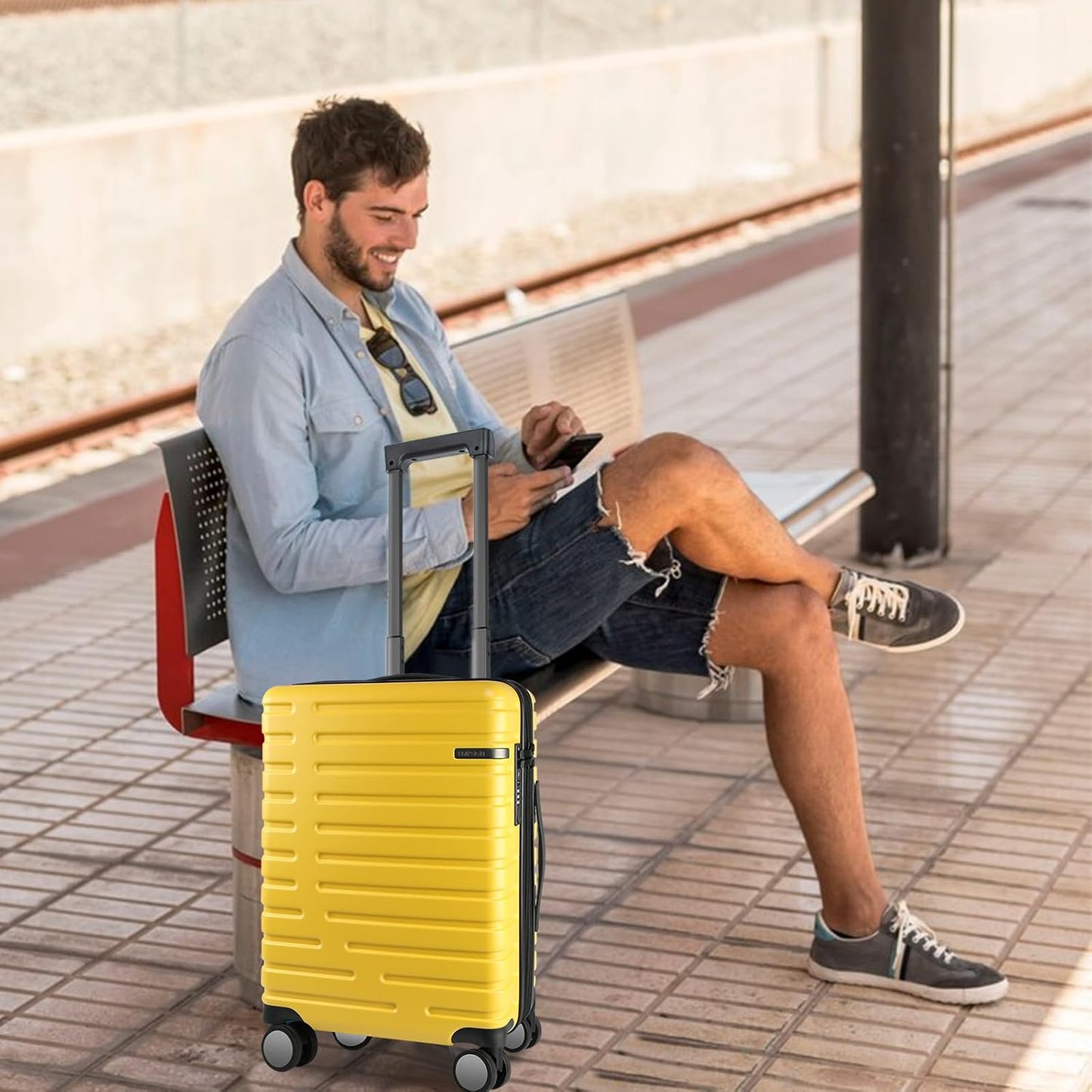 Udvidelig hård suitcase med 360° hjul og TSA-lås