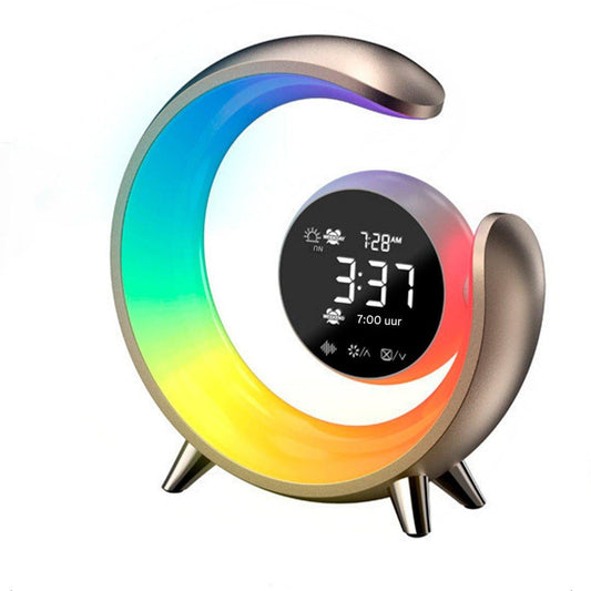 Multifunktionel natlampe med RGB-funktion og vækkeur