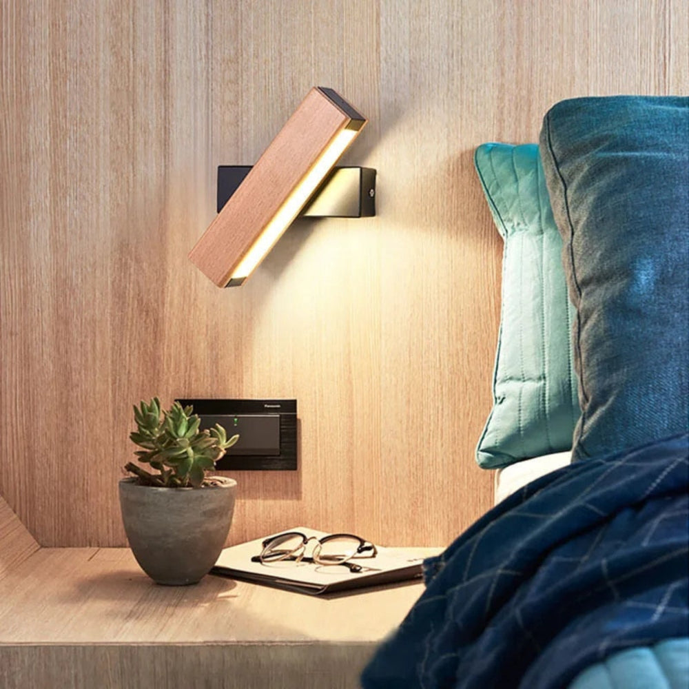 LED Væglampe med justerbart trædesign – Energivenlig og drejbar