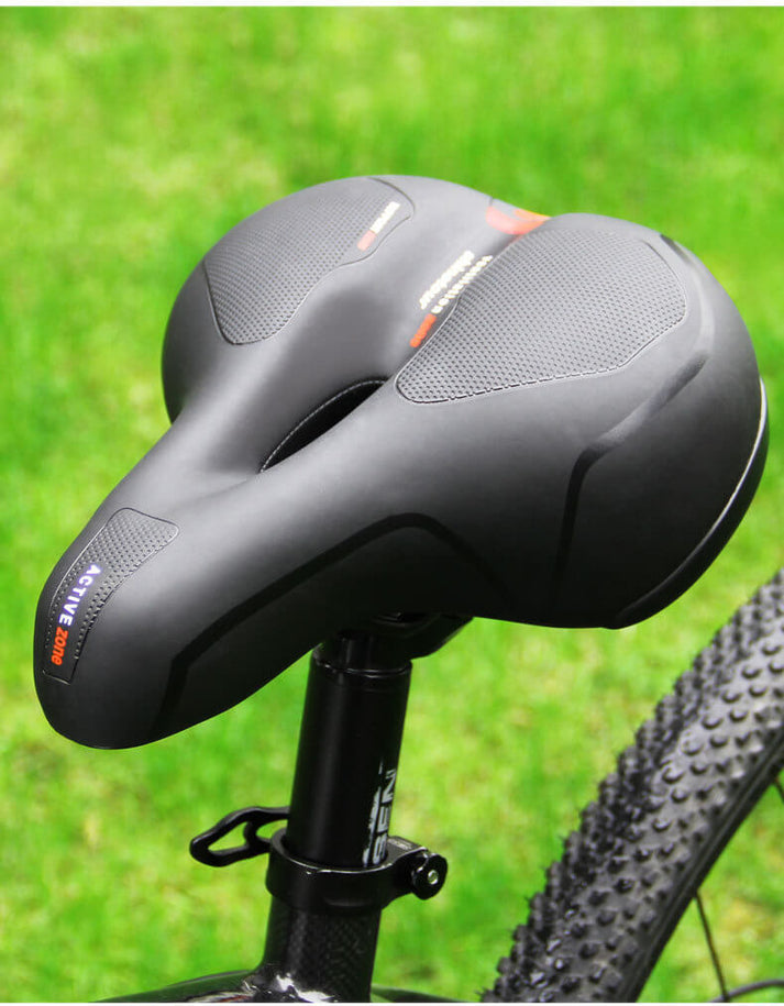 Ergonomisk cykelsadel för smärtfri cykling