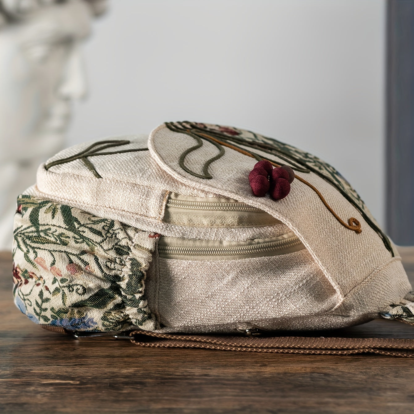 Farverig EthnoStyle Taske – Praktisk og Håndlavet