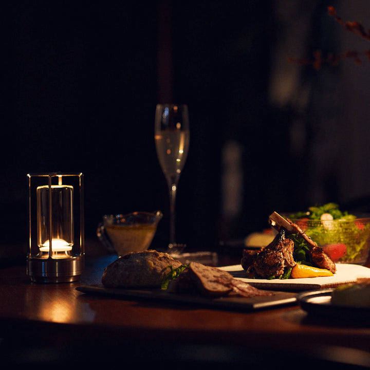 Trådløs LED Bordlampe med USB-opladning og Touch-kontrol