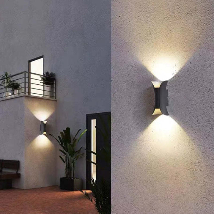 Vandtæt Udendørs LED Væglampe i Aluminium - IP65