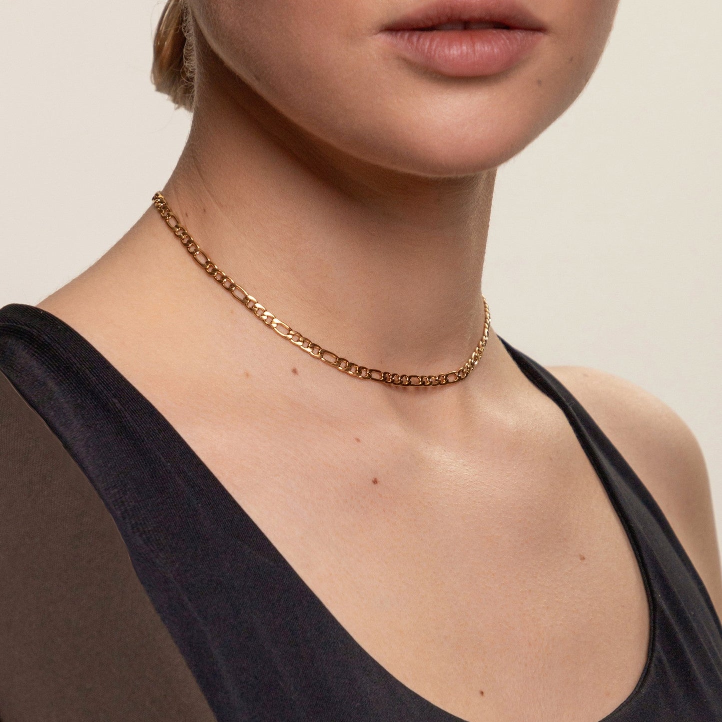 Elegant Minimalist Halskæde – Choker