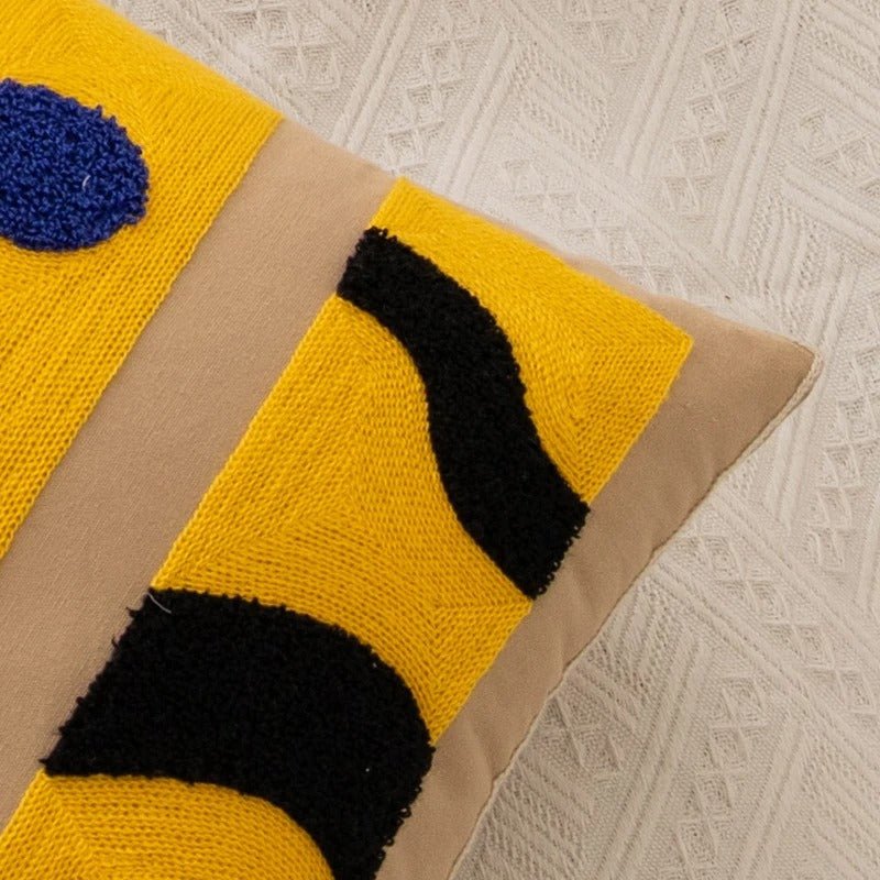 Geometriskt Kuddfodral i Bomullsblandning med Elegant Broderi