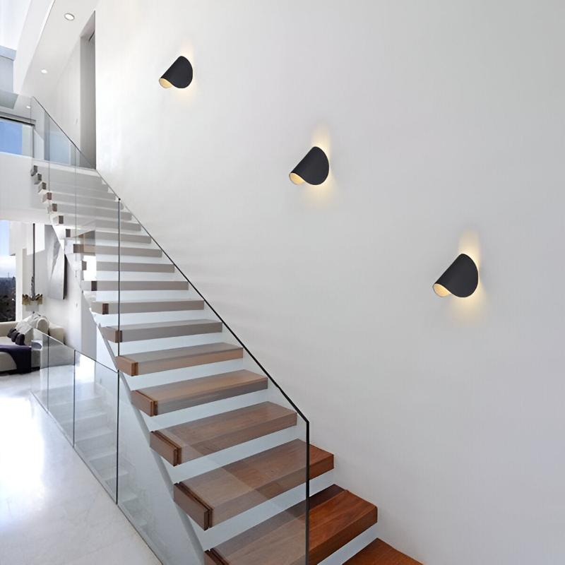 Elegant Væglampe med Justerbar LED-belysning
