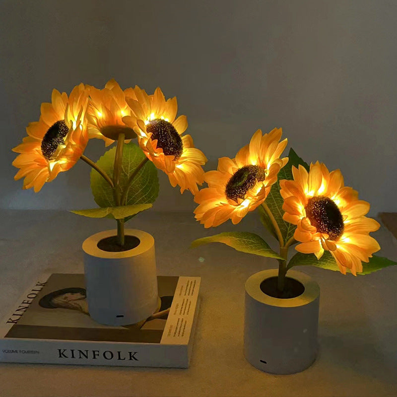 Solblomst LED Bordlampe med Genopladelig USB og Batteri