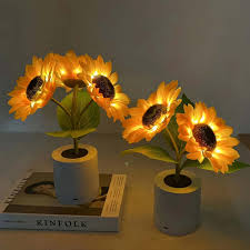 Solblomst LED Bordlampe med Genopladelig USB og Batteri