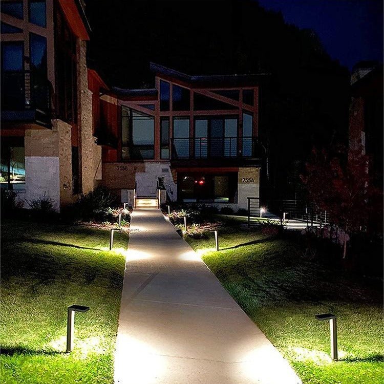 Soldriven Utomhusvägglampa – Modern & Vattentät Design