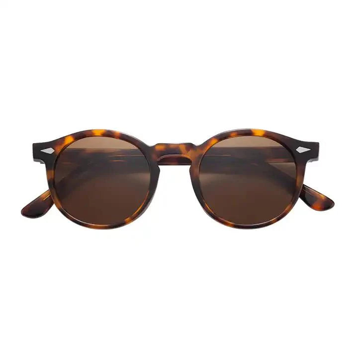 Elegant Solbrille til Kvinder med Effektiv UV-beskyttelse