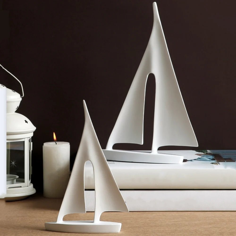 Elegant Sejlbåd Dekoration - Moderne Minimalisme til Hjemmet