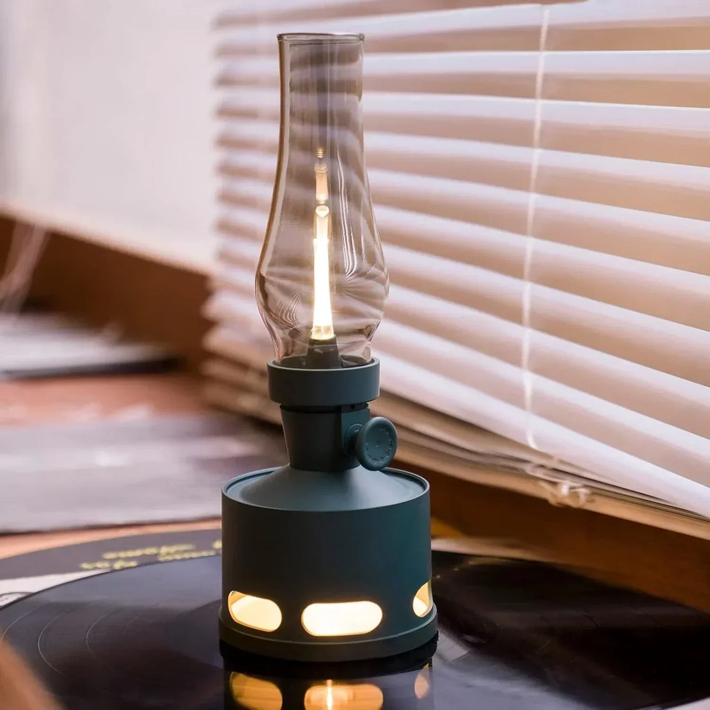 Uppladdningsbar Vintage LED-lykta - LumaLantern