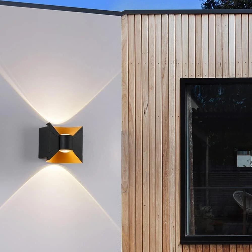 Elegant Utomhus LED Vägglampa – Snygg och Energisnål