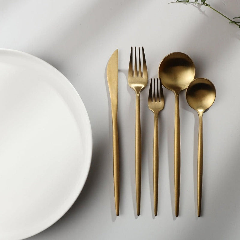 Moderne Minimalistiske Bestik til Din Tabel