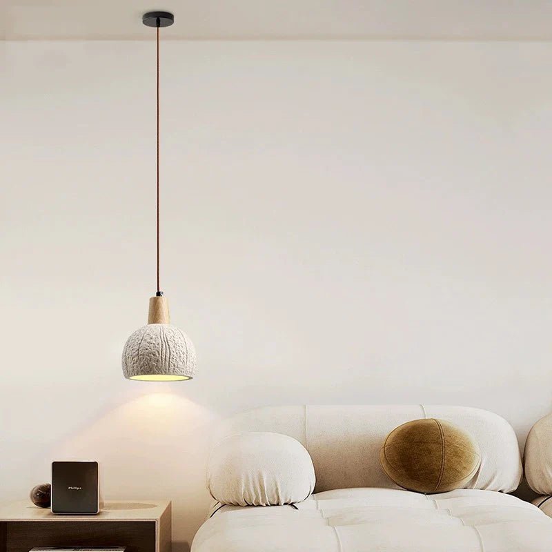 Stilren Cement Pendel med LED – Energibesparende Elegance