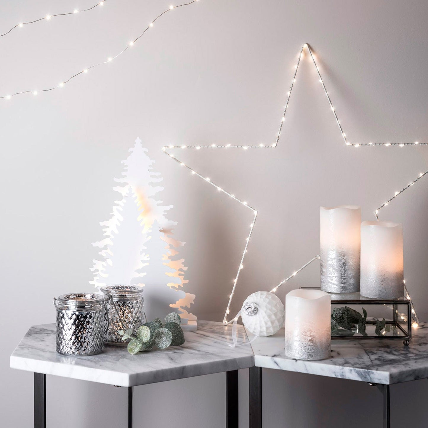 Stemningsfuld LED Stjerne Vindueslys til Jul