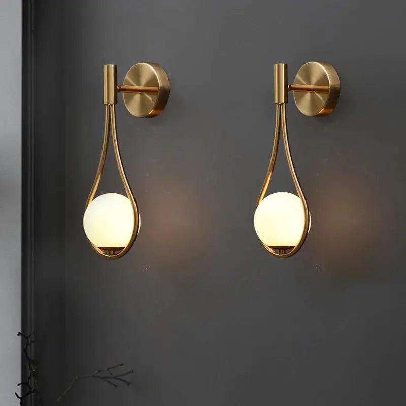Elegant Væglampe i Metal – Moderne og Minimalistisk Design
