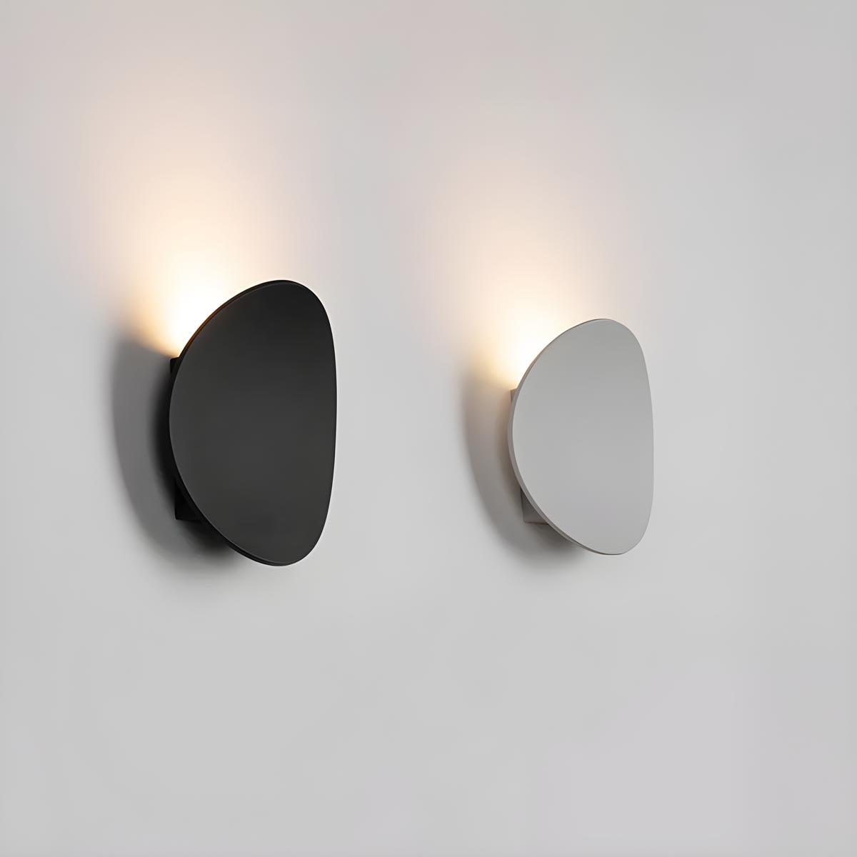 Elegant LED-vägglampa med energioptimerad belysning