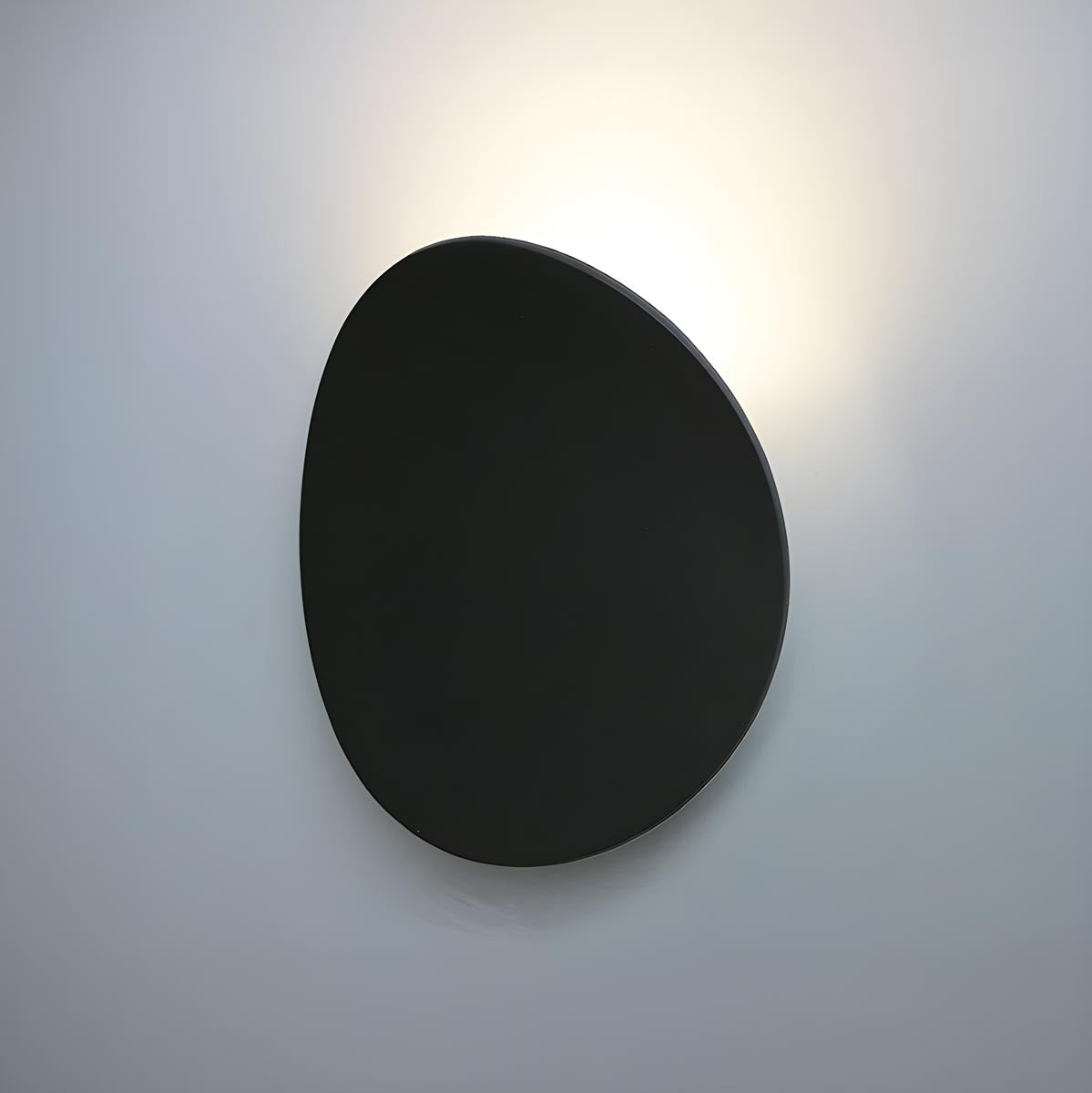 Elegant LED-vägglampa med energioptimerad belysning
