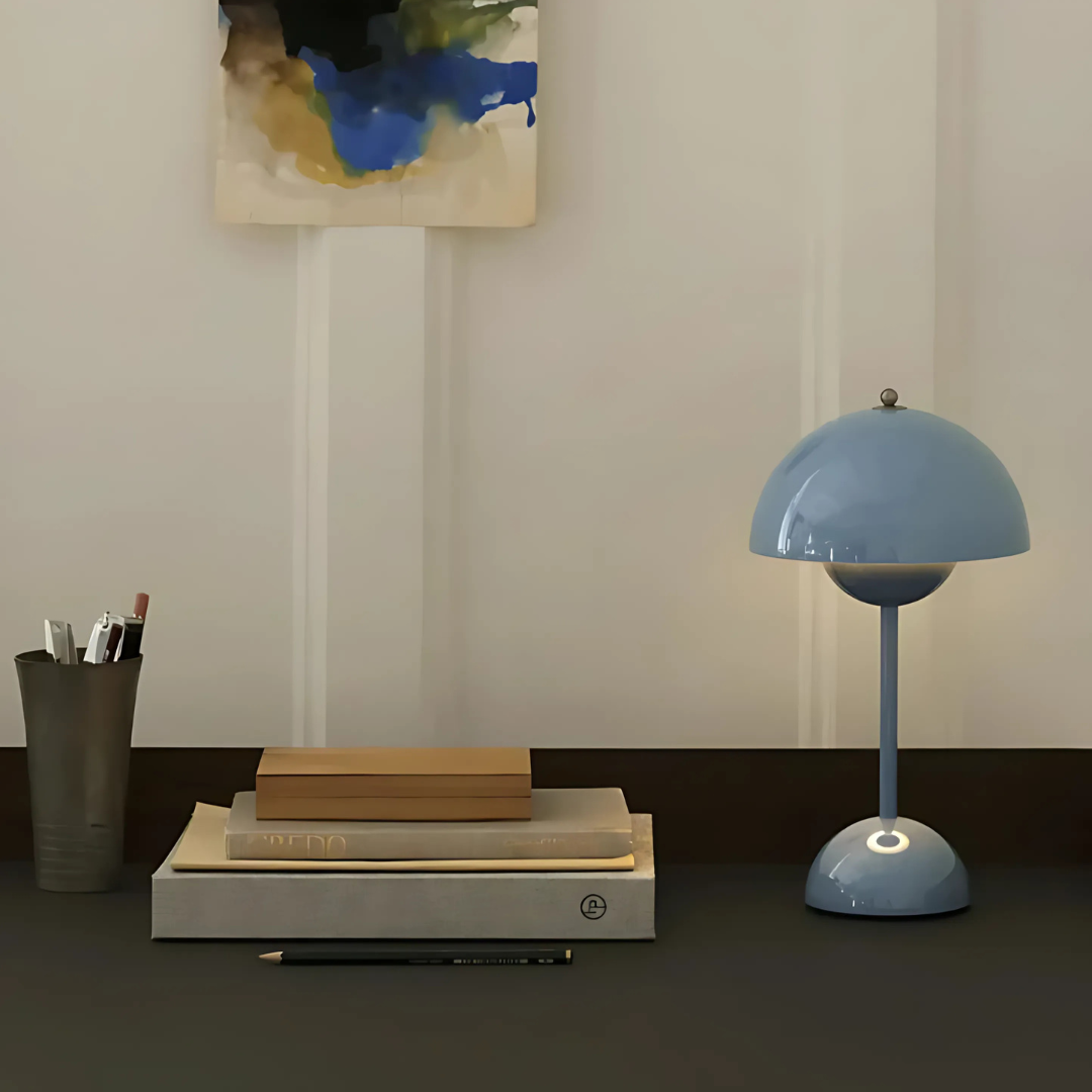 Moderne Natlampe med Berøringskontrol og Justerbar LED