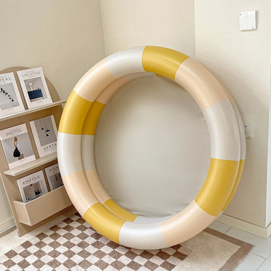Oppustelig Baby Pool: Sikker Plaskesjov i Haven