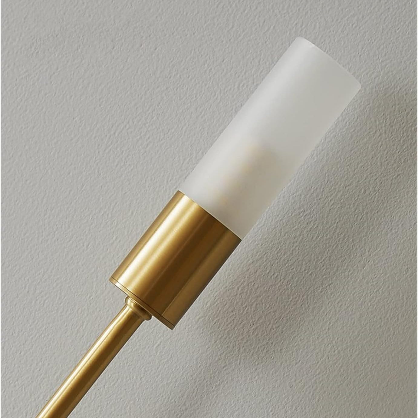 Stilrena LED-vägglampor med modern dubbelrörsdesign