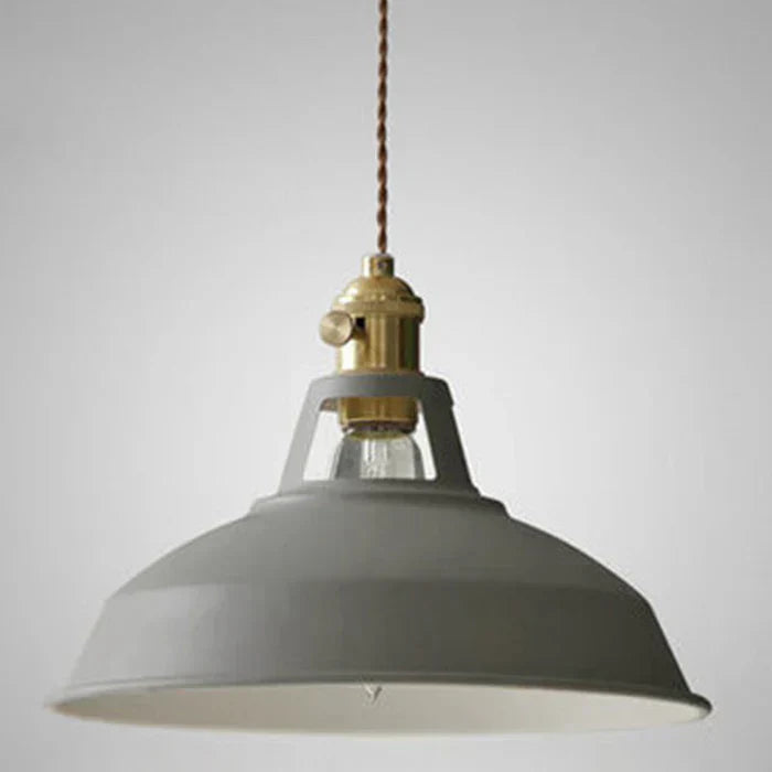Retro taklampa i metall i industriell stil för matsal E27