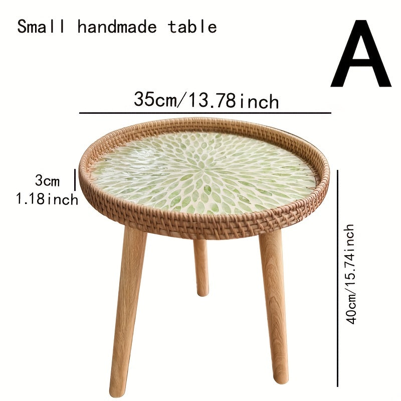 Elegant skandinaviskt sidobord i rotting - Nia