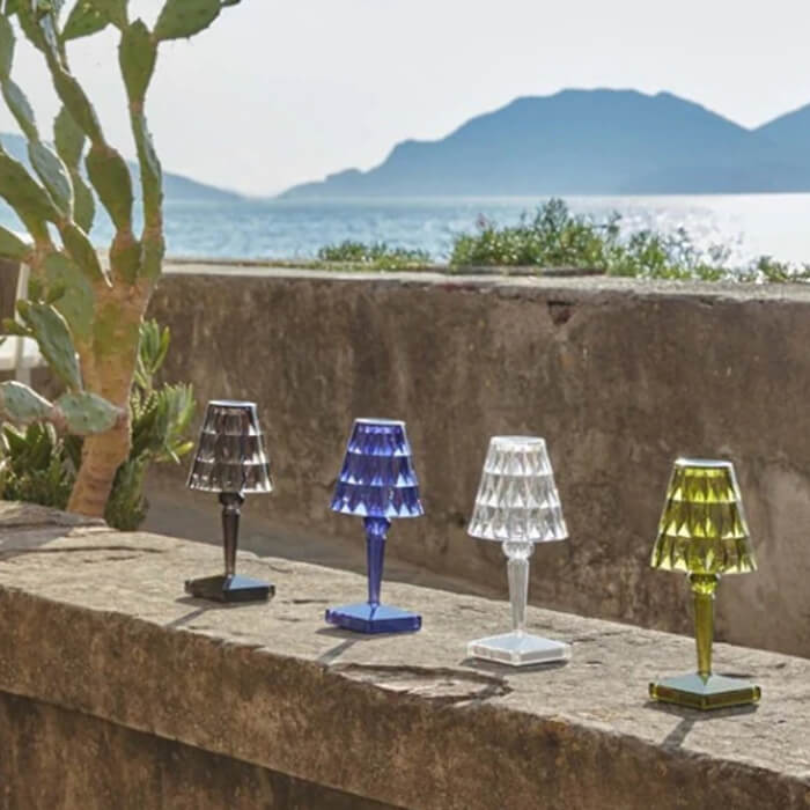 Dekorativ modern bordslampa i kristall med varmvitt ljus E27
