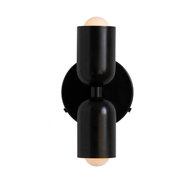 Elegant vintage vägglampa med dubbla ljus till det moderna hemmet