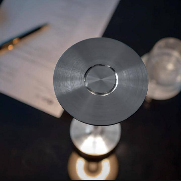Bærbar Designlampe med Justerbart Lys og Lang Batteritid