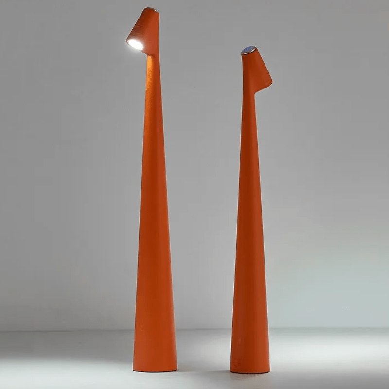 Trådløs LED Bordlampe med Touch Dæmpning og Elegant Design