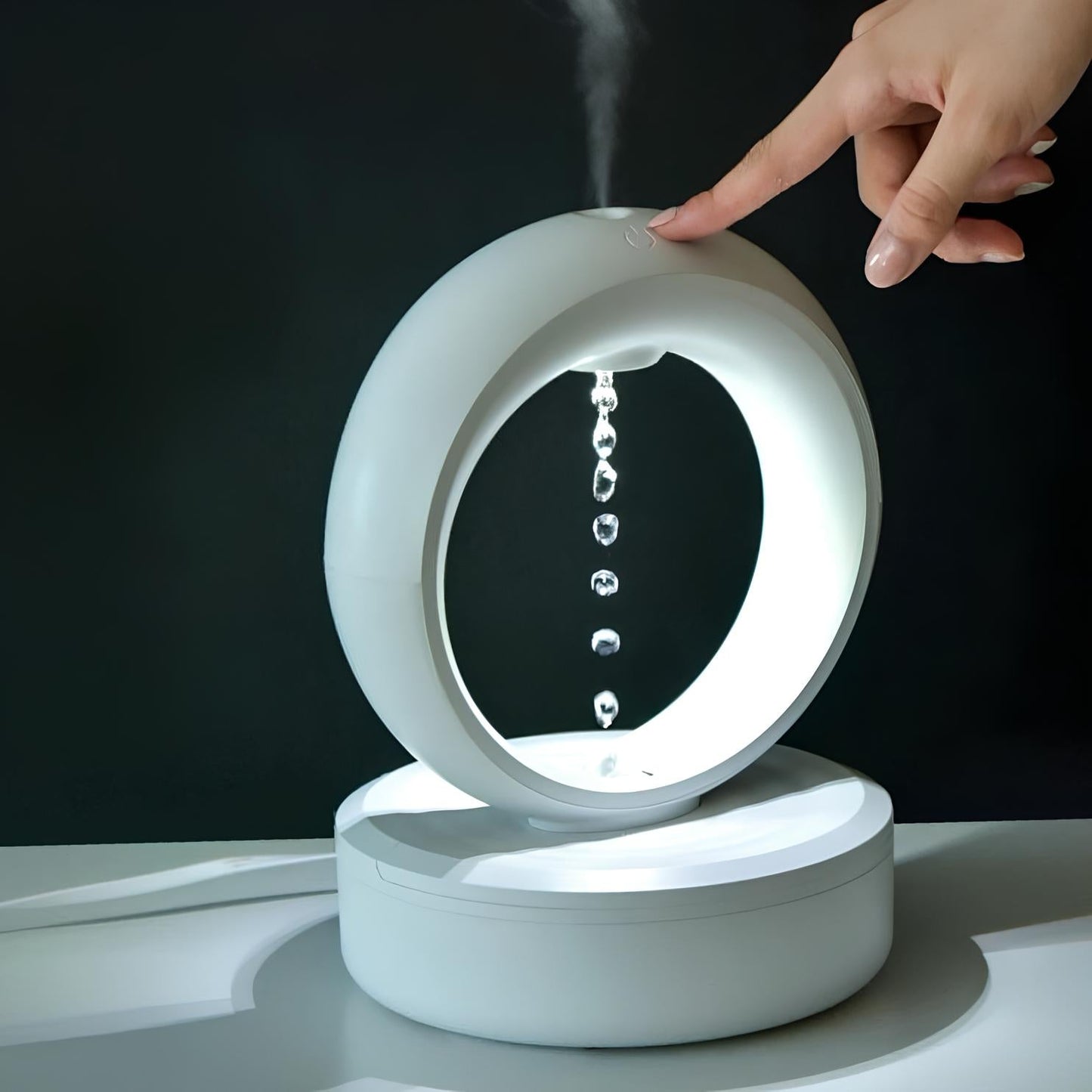 Aroma Diffuser med LED og Anti-Tyngdekraft Mist