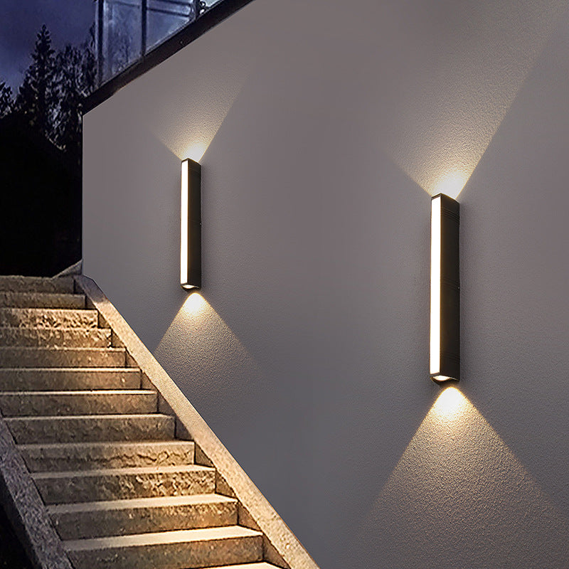 Hållbar utomhus-LED-vägglampa i aluminium - Vattentät design