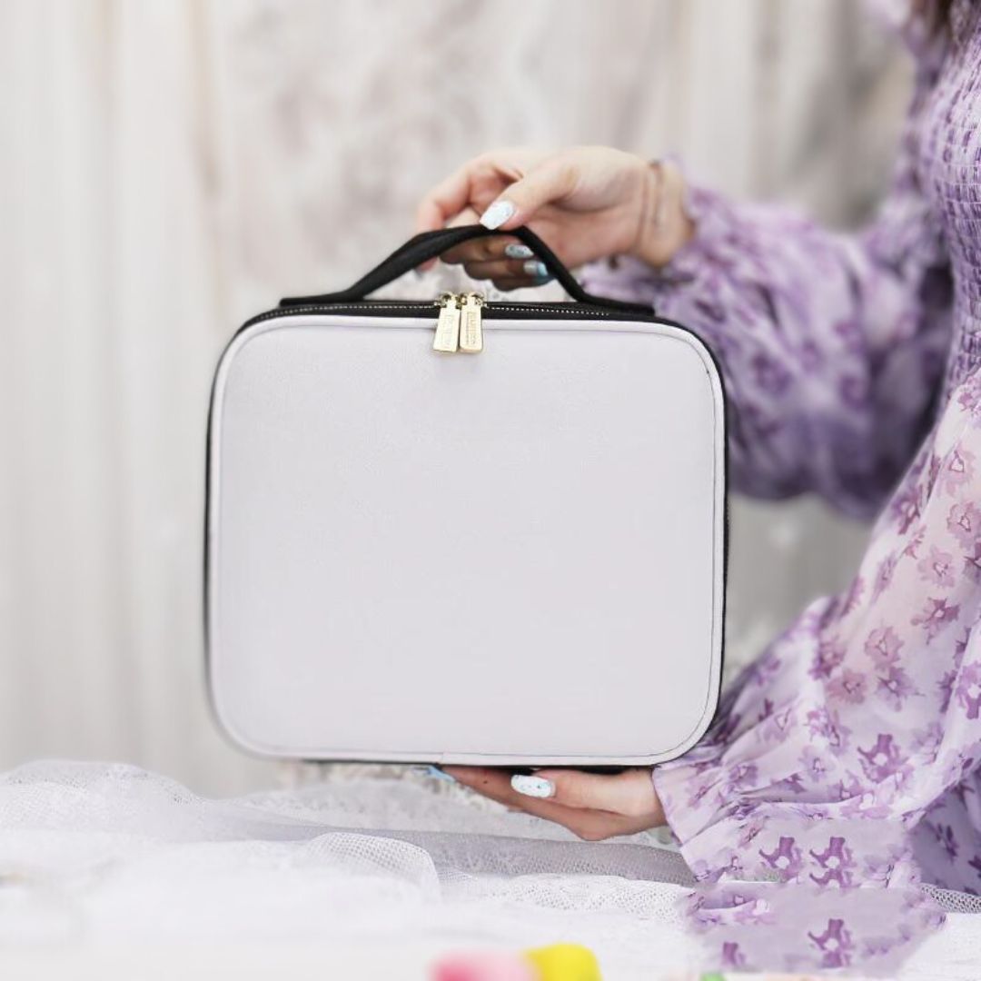 Makeup Organizer med LED-spejl og Rummelig Opbevaring