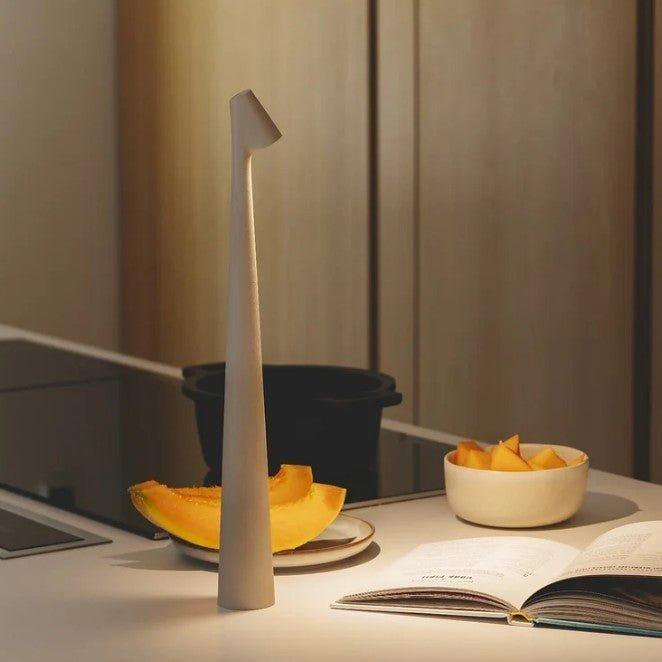 Trådløs LED Bordlampe – Stilrent Design & Fleksibel Belysning
