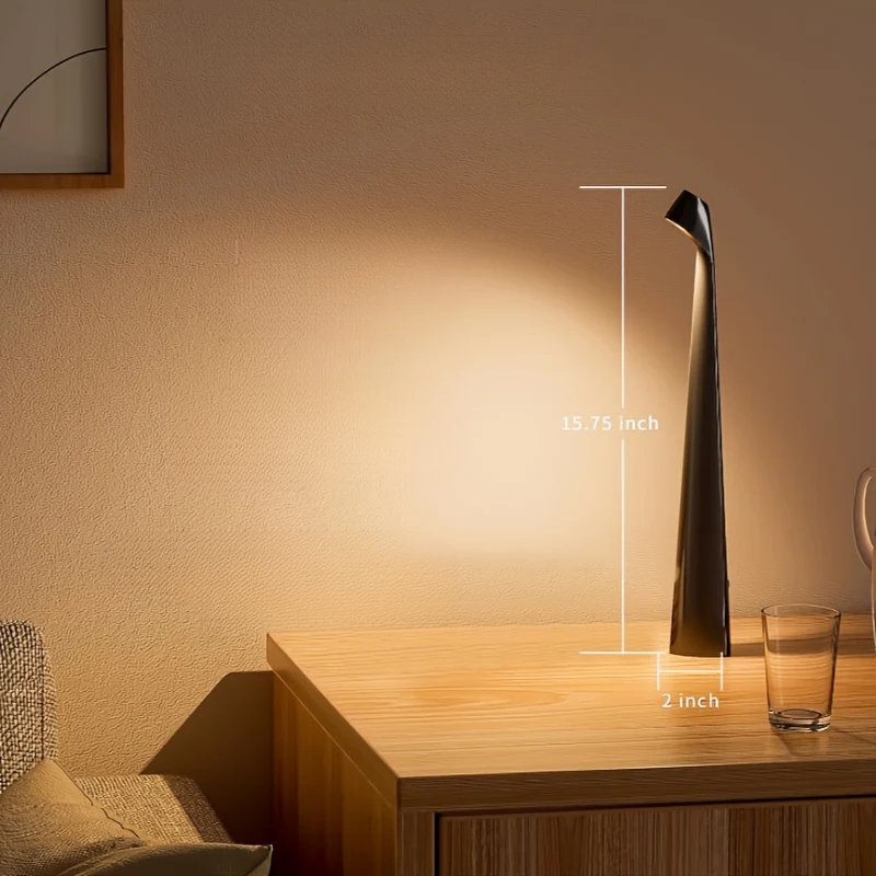 Genopladelig LED-bordlampe med justerbar belysning