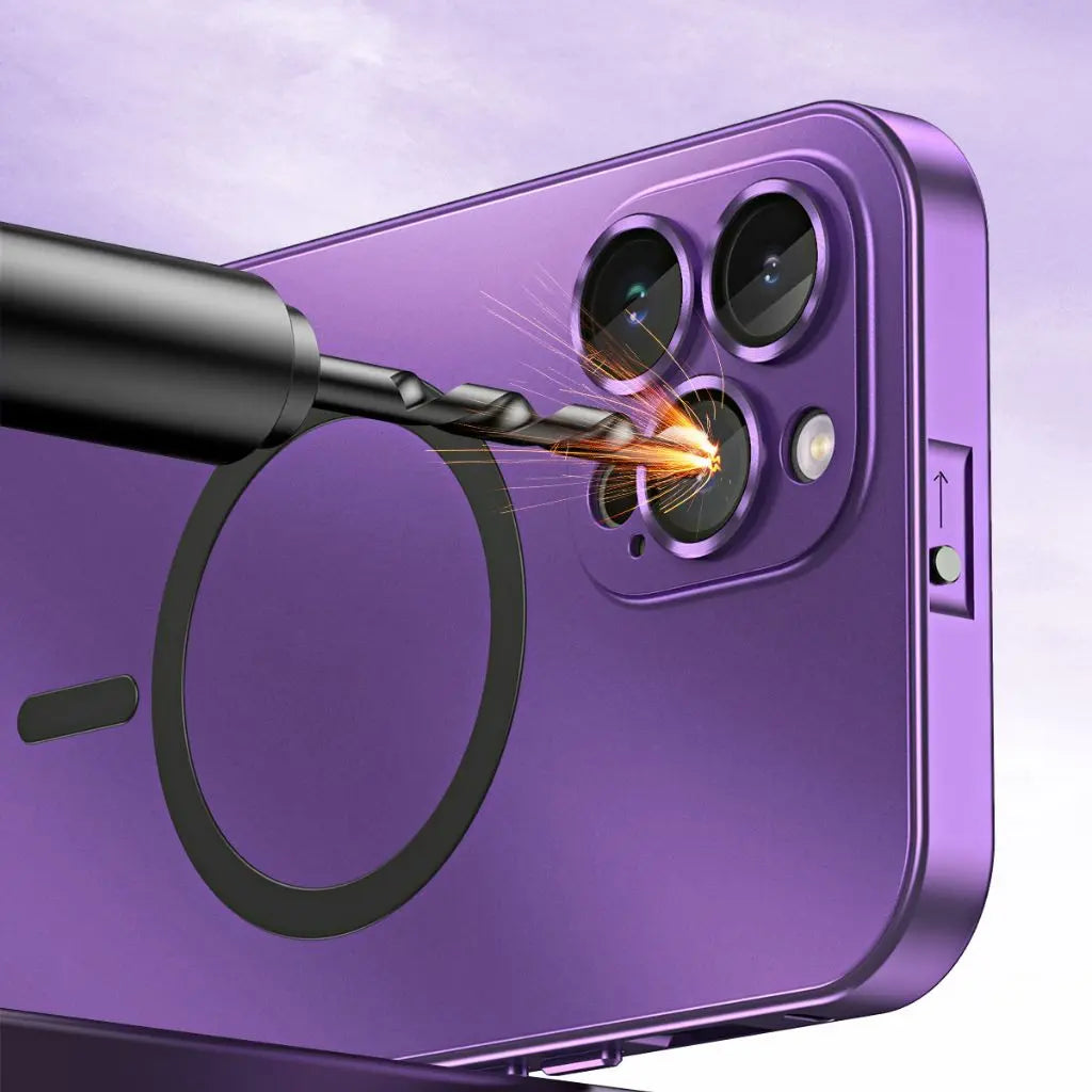 Slank beskyttelse til iPhone med magnetisk metalcover